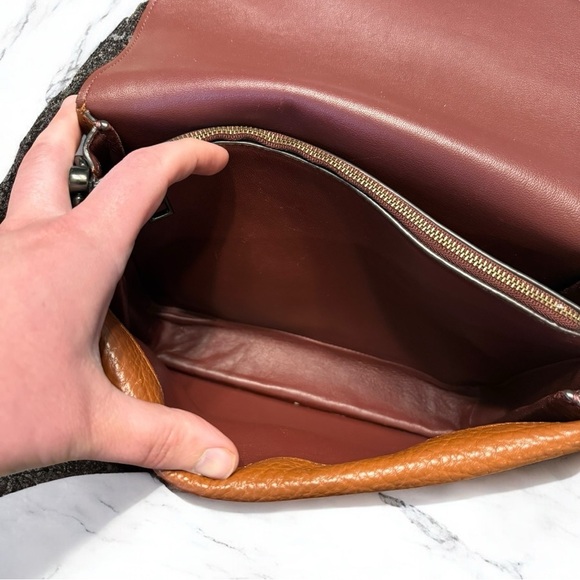 Coach Tan Leather Shoulder Bag - Picture 11 of 16